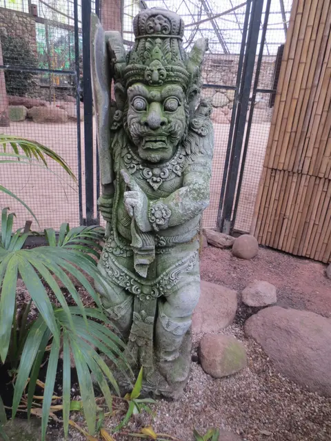 Auch Figuren waren hier ausgestellt.