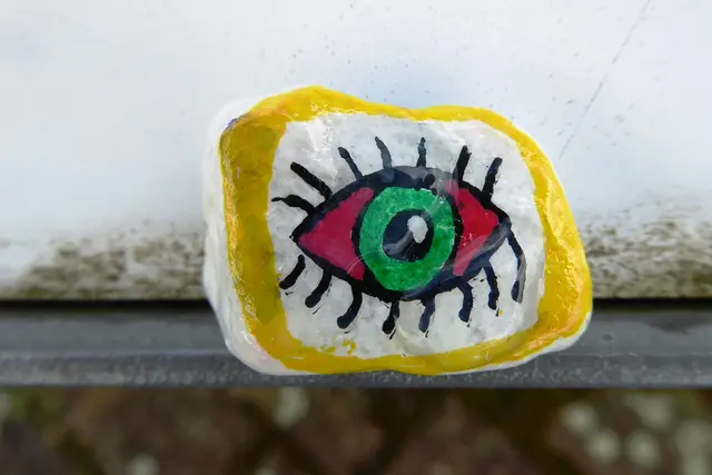 Augen auf, vielleicht findet ihr demnächst diesen Deisterstein.