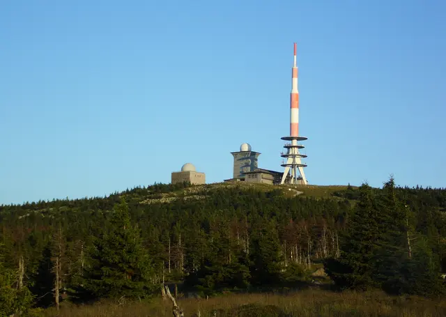 Der Brocken ist immer ein attraktives Ziel, egal zu welcher Jahres- und Tageszeit und auf welchem Weg auch immer.