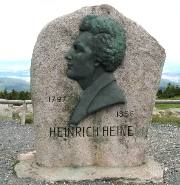 ...und Heinrich Heine haben auf dem Gipfel Station gemacht. Heine hat es in seiner "Harzreise" wunderbar beschrieben. Durch das Ilsetal war er damals abgestiegen. 