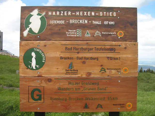 Wir wählen den Weg über den Teufelsstieg. 26 Kilometer lang und 900 Meter an Höhe liegen vor uns.