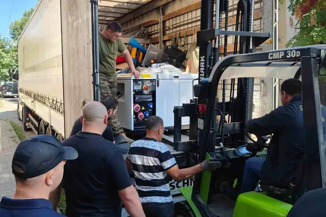 Die Ukrainehilfe Kolping lieferte einen Transport mit Ausstattung für ein ukrainisches Krankenhaus,