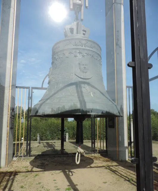 Europäische Friedensglocke in Gifhorn