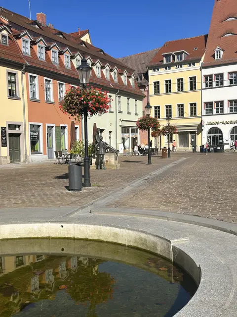 Holzmarkt (nach dem ersten Termin;)