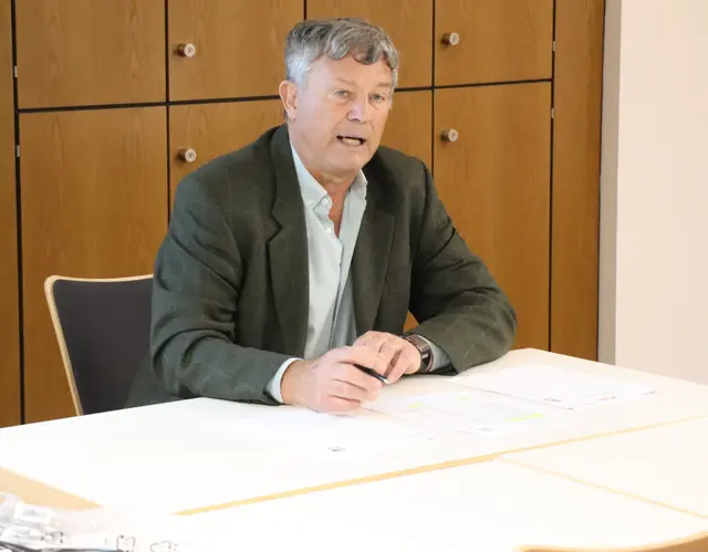 Rolf T´Ricker bei der Vorstellung der Kasse | Foto: Marianne Stenglein