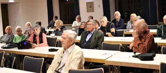 Mitglieder bei der Jahreshauptversammlung | Foto: Marianne Stenglein