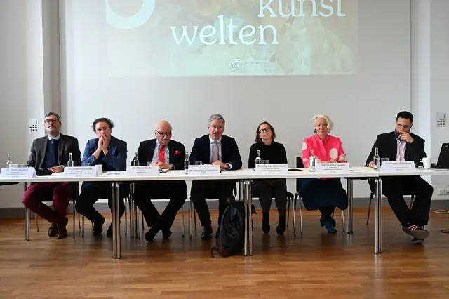 Pressekonferenz zur Neueröffnung der vollständigen Kunstwelten