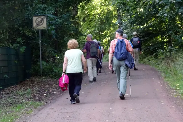 auf der Friedrichsbrunner Sraße