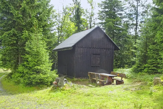 Schutzhütte am Rotem Bruch