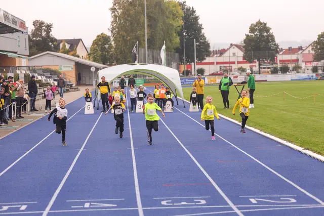 Die Bambinis beim Sprinten.  | Foto: M. Meyer