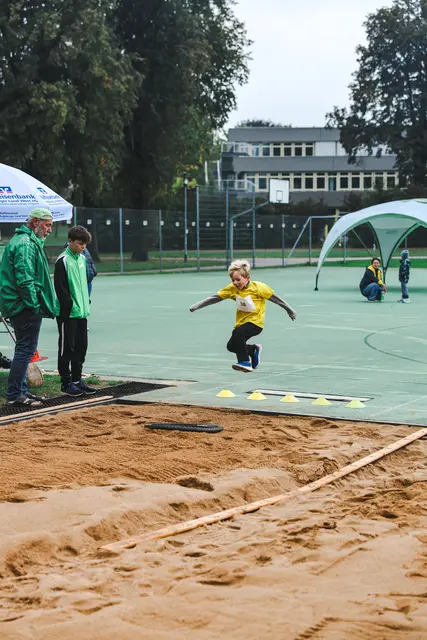 Impressionen vom Weitsprung der Bambinis. | Foto: M. Meyer