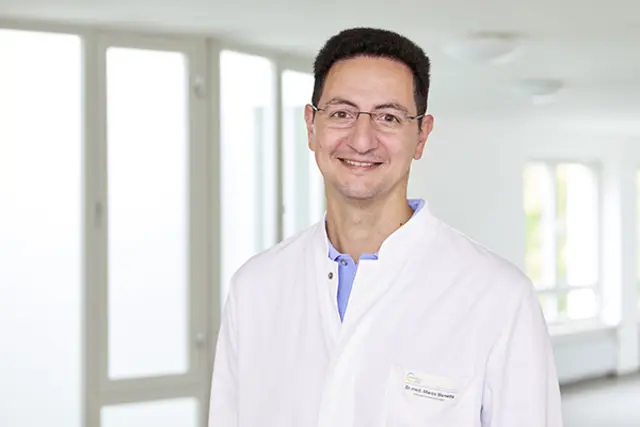 Dr. med. Marco Bonetta, Unfallchirurg und Orthopäde in der Dillinger Kreisklinik  | Foto: KHDW