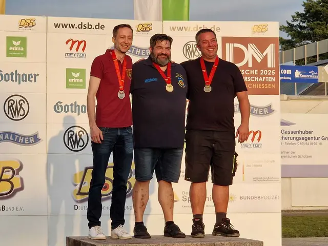 Siegerehrung Revolver .357 Magnum. Deutscher Meistertitel für Timo Zindel 