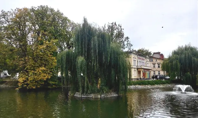 Bunzlau heute: Am Odeonsteich.