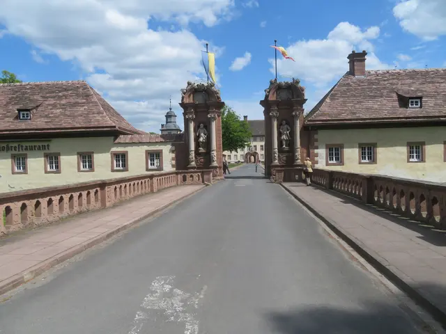 Eingang zum Kloster Corvey