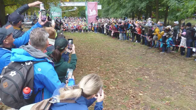 Start des 2-km-“Brockenkinder-Laufs“. 

