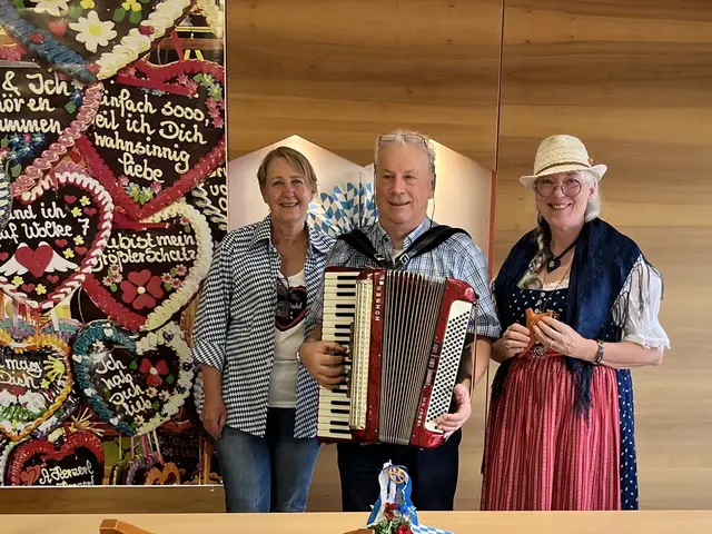 AWO-Angela Frauscher, Heimatklang-Eugen Banhierl,Petra Bauer