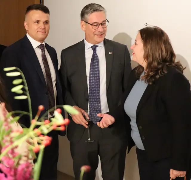 von links Ilir Seferi-Alexndre Vulic-Gentiana Burimi | Foto: Marianne Stenglein