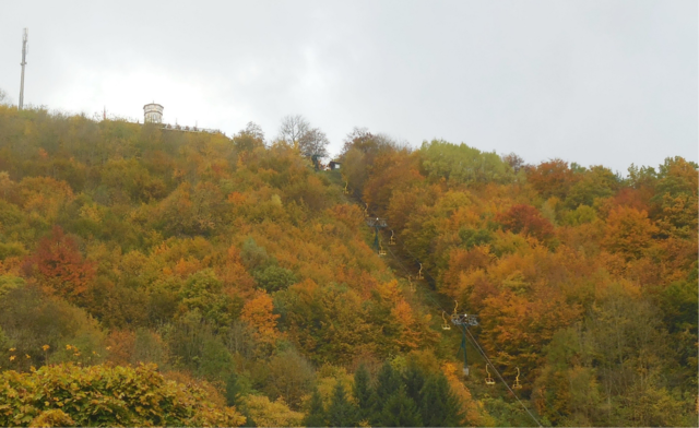 Das Foto vom Bad Lauterberger "Hausberg" mit der Seilbahn habe ich am 29.10.2016 vom Marktplatz aus gemacht. | Foto: M. A.