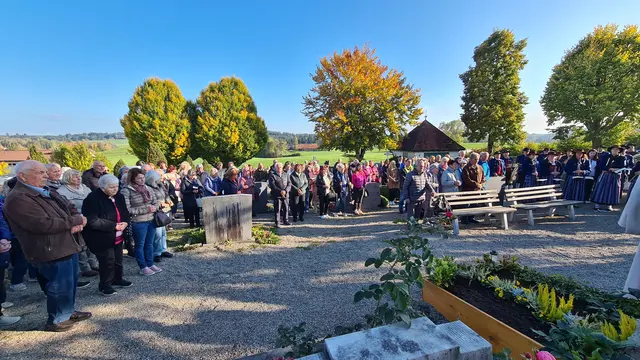 Pilger in großer Zahl …