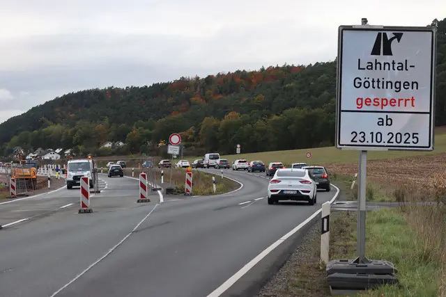 Abzweig auf die neue Umgehungsstraße