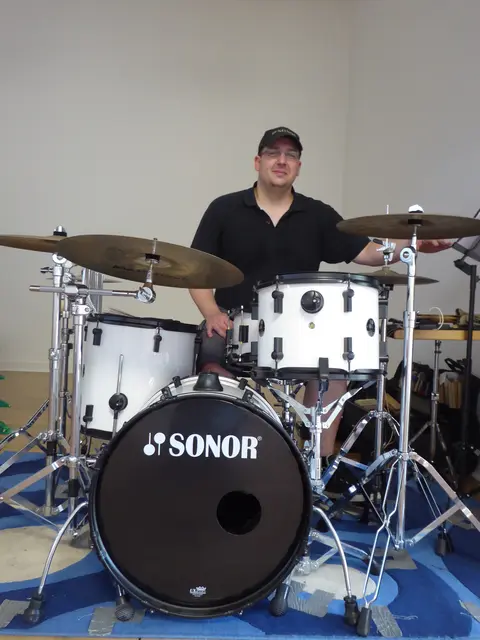 Markus Trinkl am Schlagzeug