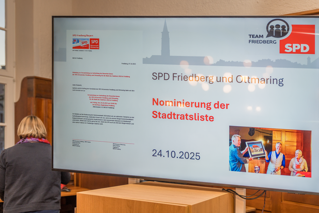 Am vergangenen Wochenende fand im Saal der Friedberger Gaststätte Zieglerbräu die Nominierungsveranstaltung der SPD Friedberg und Ottmaring statt. Ziel des Abends war es, die Kandidatinnen und Kandidaten für die kommende Wahlperiode der Kommunalwahl 2026 offiziell aufzustellen. | Foto: FSeventfoto
