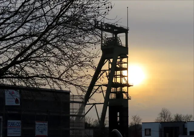 68 Meter hoher Förderturm / Zeche Erin / Castrop-Rauxel