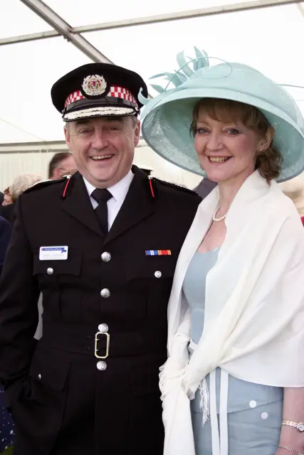2012 Polizeichef von Taynside mit Gattin Mrs. Campbell