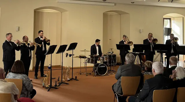 Das Ensemble Classique begeisterte das Publikum im Wertinger Schloss mit einem abwechslungsreichen und mitreißenden Konzert.