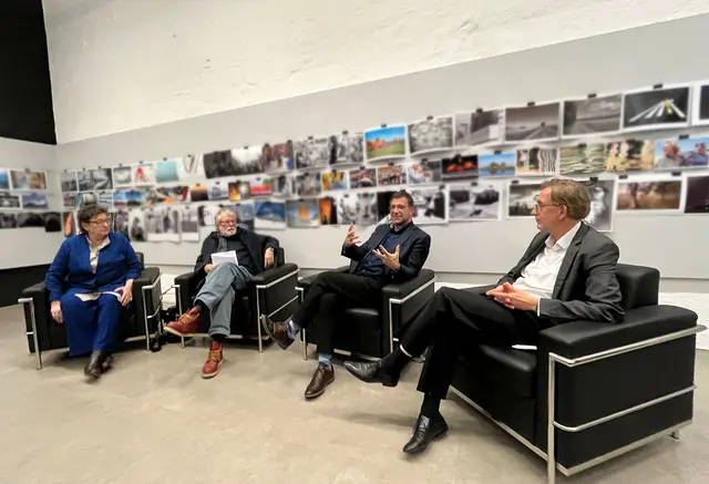 vl. Marlis Drevermann, Prof. Rolf Nobel, Bodo Busse und Dr. Tilman Schlömp in der GAF
