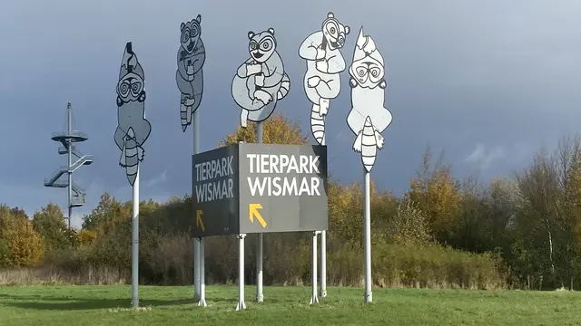 Im Südwesten von Wismar besteht der Tierpark, in dem heimische Wildtiere sowie zahlreiche Haustiere leben. Die Anlage im Köppernitztal beherbergt außerdem einige Exoten. Foto: Helmut Kuzina