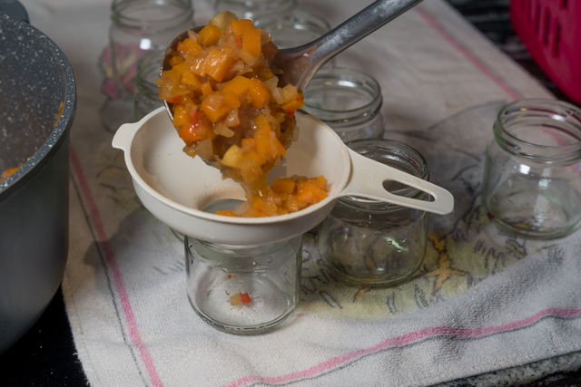 Apfel-Kürbis-Chutney | Foto: FSeventfoto