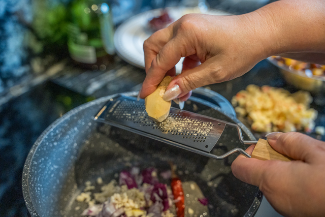 Sabinas Kochstudio: Zwetschgen-Ketchup | Foto: FSeventfoto
