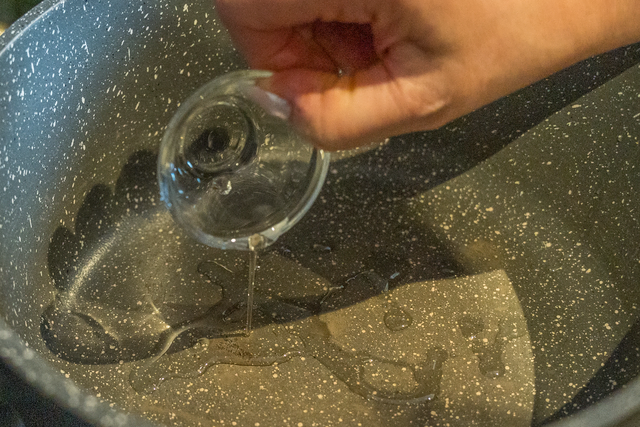 Sabinas Kochstudio: Zwetschgen-Ketchup | Foto: FSeventfoto