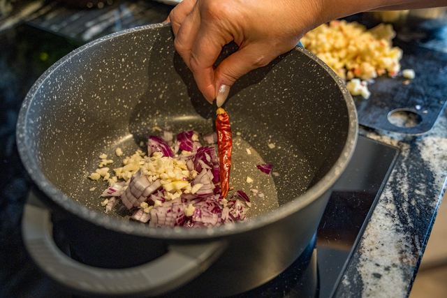 Sabinas Kochstudio: Zwetschgen-Ketchup | Foto: FSeventfoto