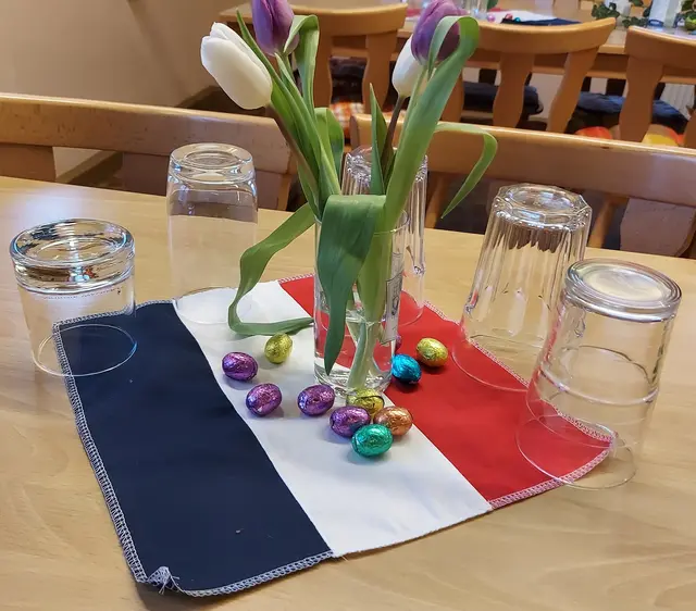 Tischschmuck bei der JHV im März