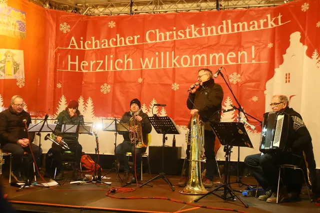 Rieder Blech ist am Nikolaustag auf der Rathausbühne zu Gast.  | Foto: Erich Echter