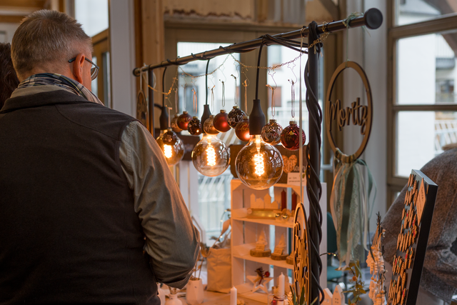  Friedberger Martini-Markt 2025 - Kreativ-Markt "Drinnen" im Divano | Foto: FSeventfoto