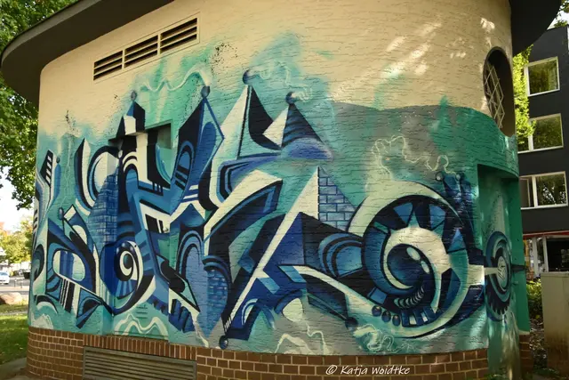 Streetart in Deutschland (Foto: Katja Woidtke)

Auf Graffiti-Tour durch Paderborn | Foto: Katja Woidtke