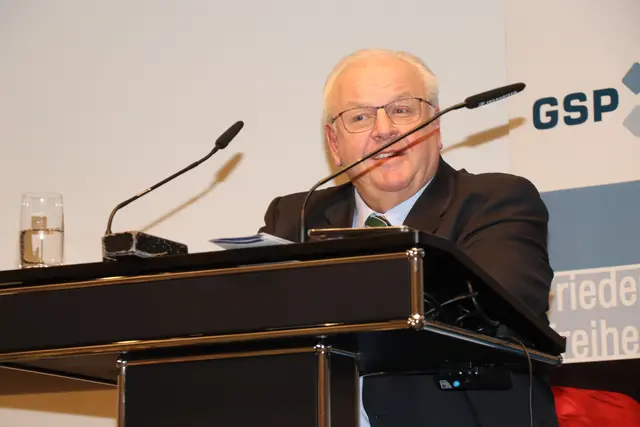 Max Erdmann hielt einen spannenden Vortrag | Foto: Marianne Stenglein