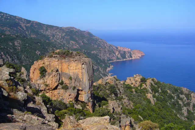 Es ist eine Gegend, die zum Wandern ideal ist. 