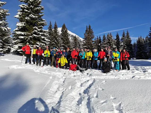 Die Schneeschuhwanderungen in der schneebedeckten Natur sind immer ein ganz besonderes Erlebnis.