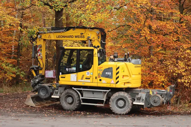 Bagger bei der Südschule in Stadtallendorf