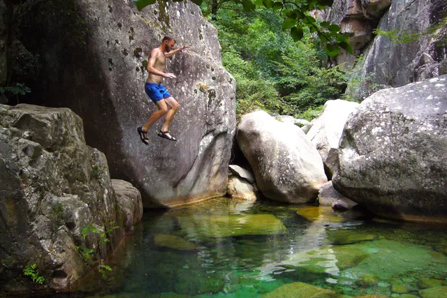 Nirgendwo in Europa ist das Baden in Flüssen und Bächen so ausgiebig möglich wie auf Korsika. 