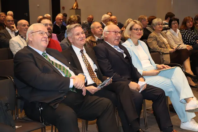 von links Max Erdmann, Dr. Josef Braml, Dietmar Paun, Eva Weber | Foto: Marianne Stenglein