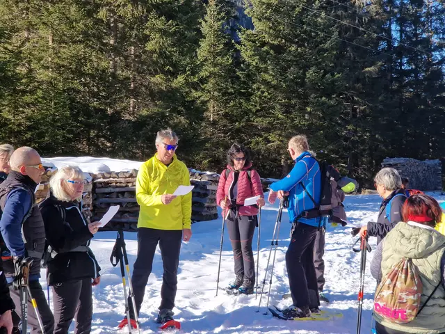 Auch die Schneeschuhwanderungen, die parallel zu den Skikursen stattfanden, sind ein voller Erfolg und für alle Teilnehmer ein einzigartiges Erlebnis.