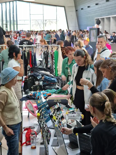 Foto: https://www.beauty-jungle.de/anmeldung_und_termine/