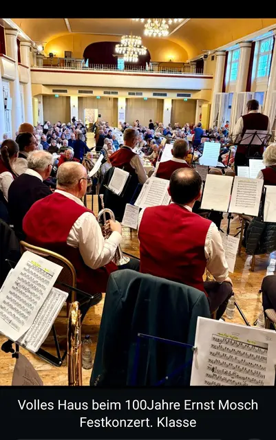 Foto: Blasorchester Sieber-Axel Gödecke - volles Haus beim 100Jahre Ernst Mosch Festkonzert