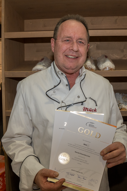 Stollenprüfung 2025 der Augsburger Innungsbäcker in der Augsburger City-Galerie durch das Deutsche Brotinstitut e.V. | Foto: FSeventfoto